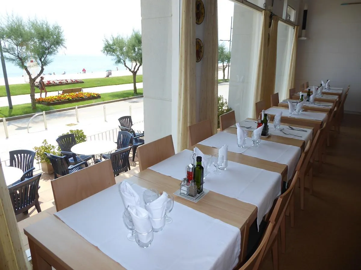 Hotel Maria Teresa Sant Antoni De Calonge 0*, Calonge (Catalonia)